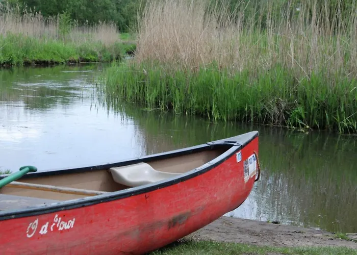 In With Hot Tub & Garden * Leende