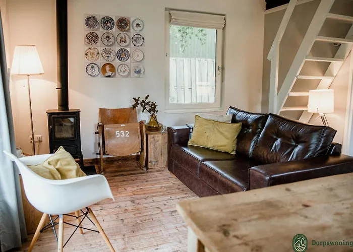 In With Hot Tub & Garden Leende