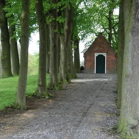 In With Hot Tub & Garden Ferienhaus Leende