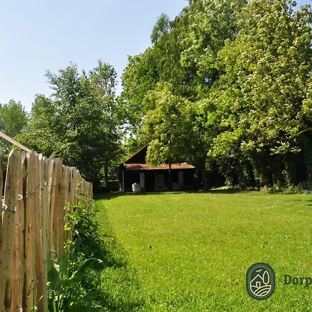 In With Hot Tub & Garden